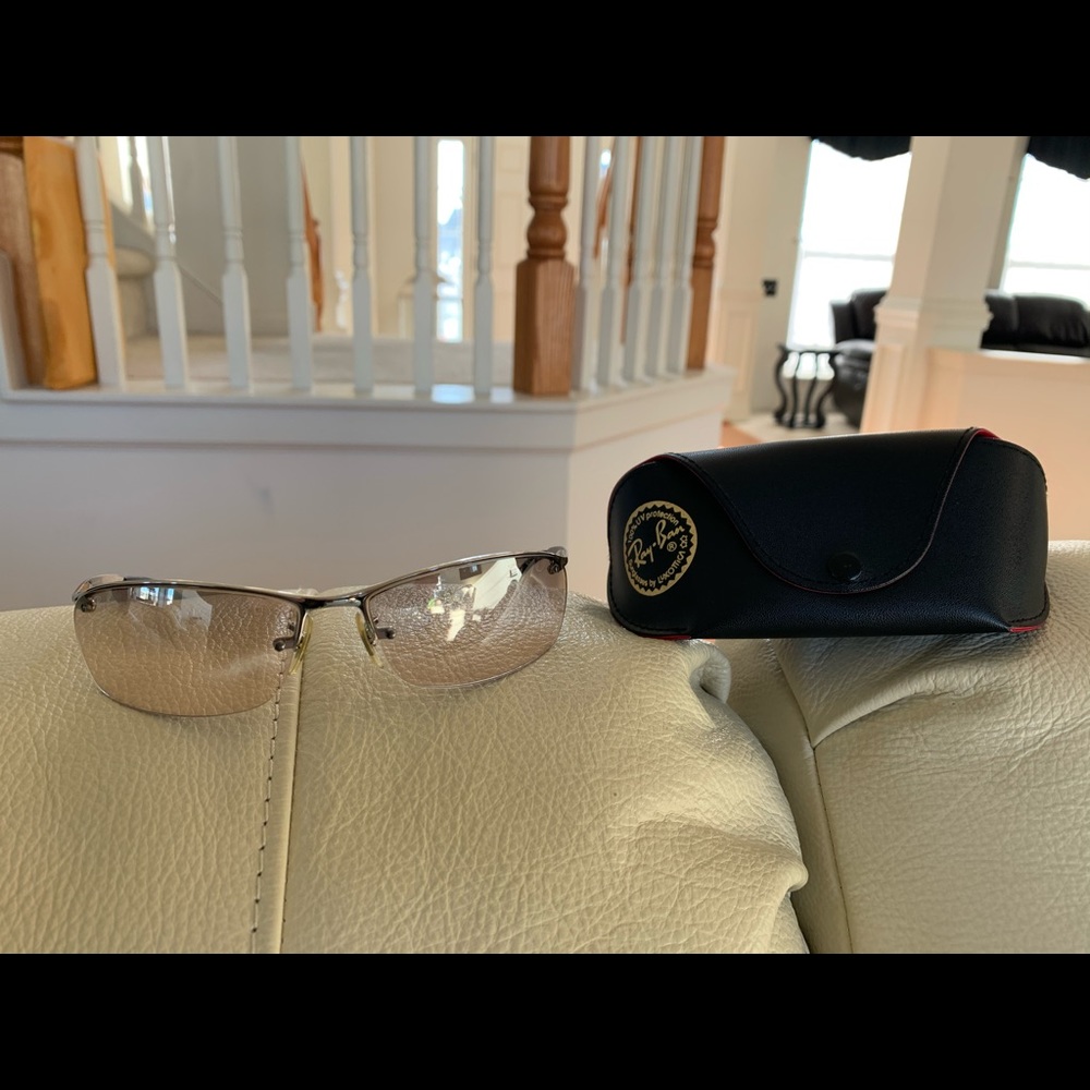 Authentic men’s Ray-ban sunglasses